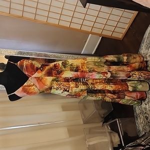 Guess* Maxi Dress Floral Pattern Size Med